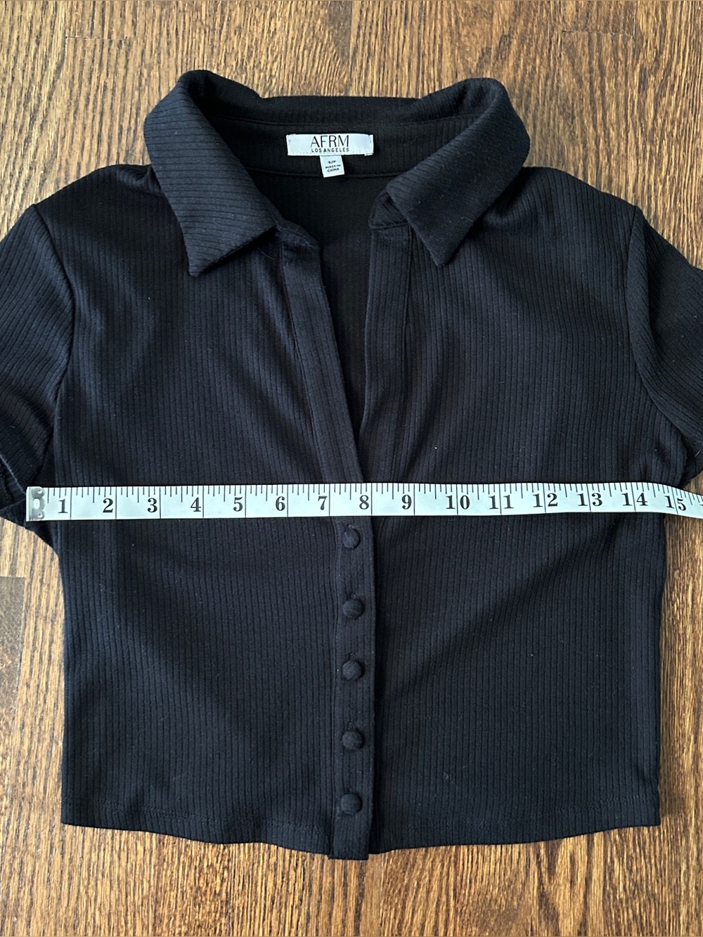 AFRM Black Ribbed Button-Front Crop Polo - Picture 5 of 7